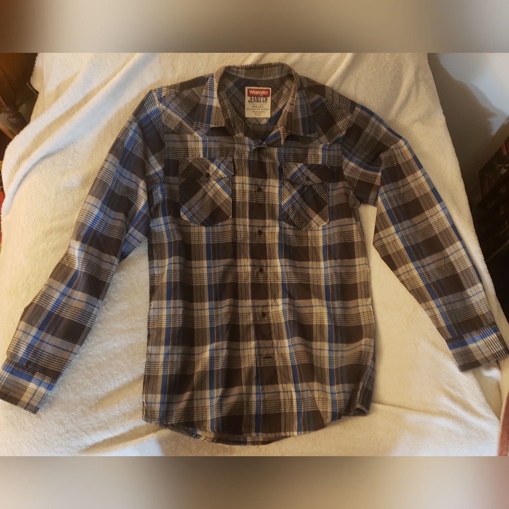 Mens Wrangler Western Long Sleeve Shirt Small with Black Snap Buttons